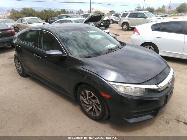 2017 2HGFC2F72HH541318 main image