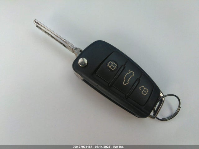 2007 AUDI A4 2.0T VIN: WAUDF78E57A114876