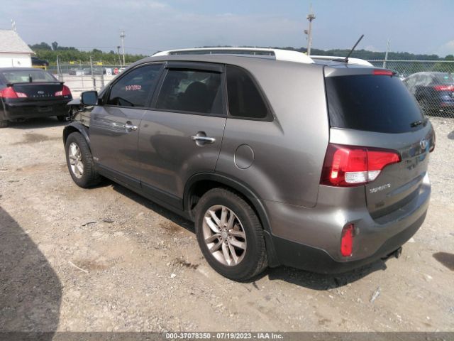 5XYKTCA63FG612555 KIA SORENTO LX