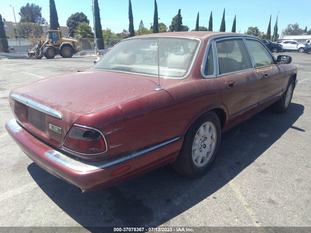 1999 JAGUAR XJ VIN: SAJHD1042XC869628