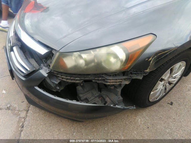 2011 HONDA ACCORD SDN LX VIN: 1HGCP2F31BA054556