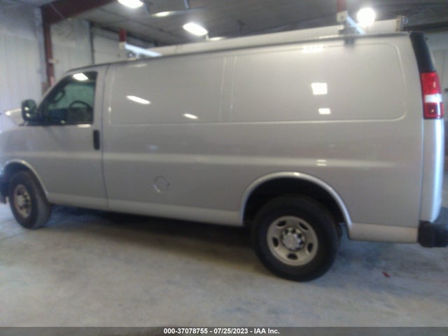 2018 CHEVROLET EXPRESS CARGO VAN VIN: 1GCWGAFGXJ1338534