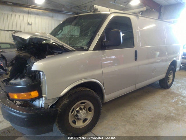 2018 CHEVROLET EXPRESS CARGO VAN VIN: 1GCWGAFGXJ1338534