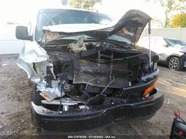 2018 CHEVROLET EXPRESS CARGO VAN VIN: 1GCWGAFGXJ1338534