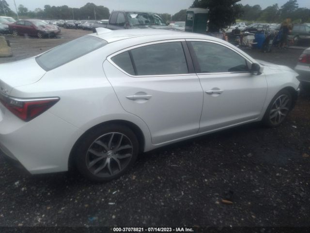 19UDE2F70KA003434 Acura Ilx Pkg