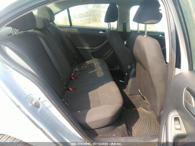 3VW2K7AJ9FM255333 Volkswagen Jetta Sedan 2.0l S W/technology