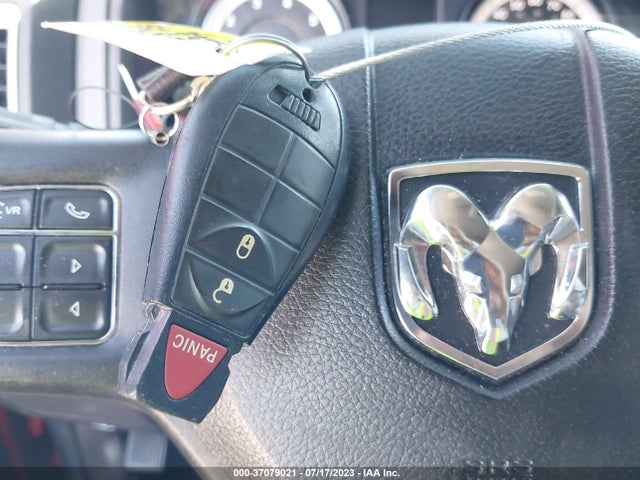 3C6JR6BG7EG151015 RAM 1500 Slt
