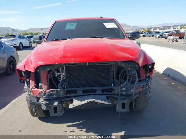 3C6JR6BG7EG151015 RAM 1500 Slt