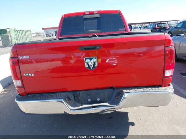 3C6JR6BG7EG151015 RAM 1500 Slt