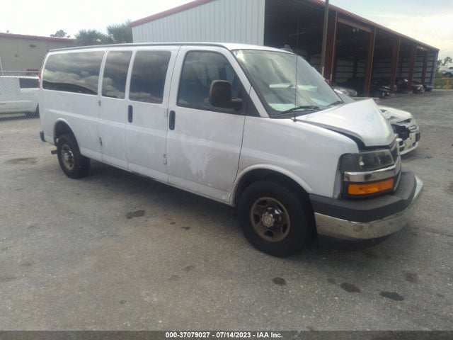 Chevrolet Express Passenger Lt 2018 1GAZGPFG8J1304438 Image 1