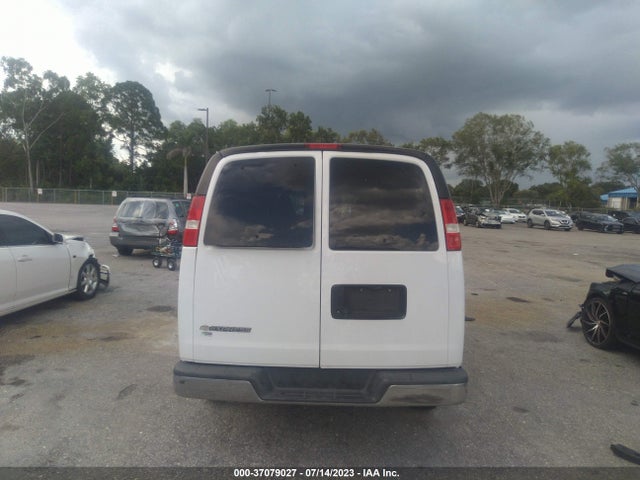 Chevrolet Express Passenger Lt 2018 1GAZGPFG8J1304438 Image 17