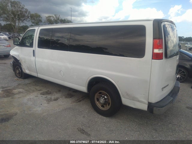 Chevrolet Express Passenger Lt 2018 1GAZGPFG8J1304438 Image 3