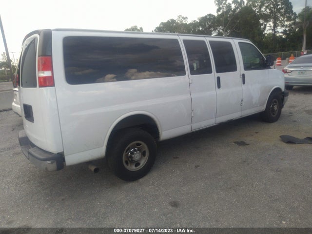 Chevrolet Express Passenger Lt 2018 1GAZGPFG8J1304438 Image 4
