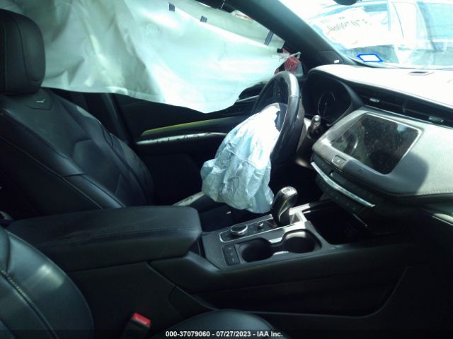 1GYFZCR44KF100975 Cadillac Xt4 Fwd Premium Luxury