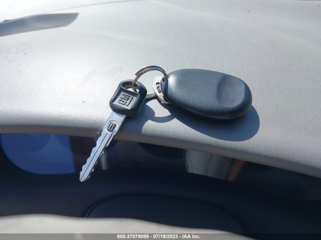 2004 BUICK REGAL LS VIN: 2G4WB52K041270089