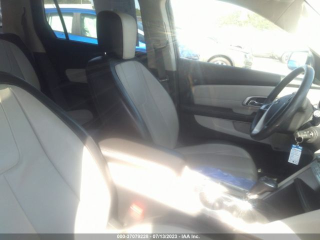 2GKFLPE30G6252852 GMC Terrain Slt