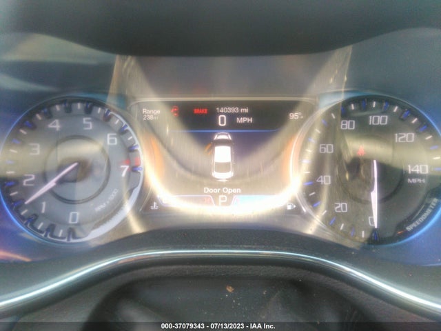 1C3CCCDG9FN530254 Chrysler 200 S