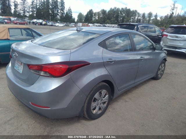 Hyundai ELANTRA SE 2016 5NPDH4AE0GH731018 Image 4