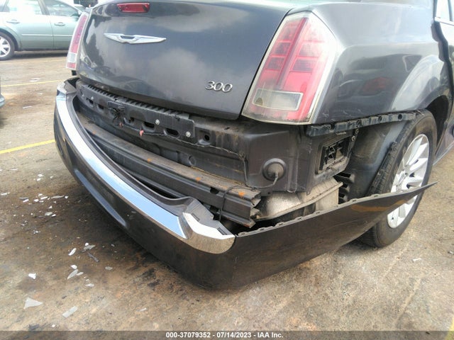 2C3CCAAG6EH175821 Chrysler 300