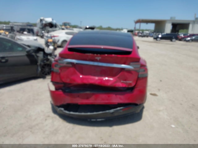 2019 Tesla Model X, VIN: 5YJXCBE25KF192256