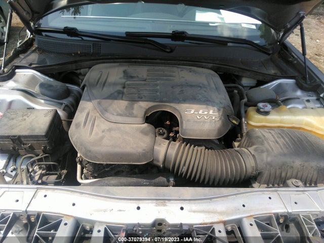 2C3CCAKG0EH377018 Chrysler 300 300c