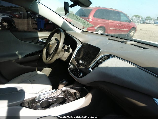 Chevrolet MALIBU LT 2019 1G1ZD5STXKF109820 Image 5