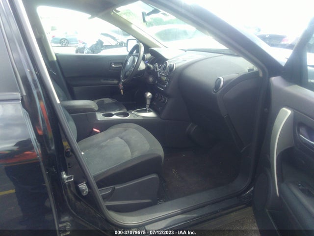 2013 NISSAN ROGUE S VIN: JN8AS5MT0DW030722