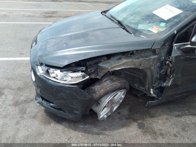 3FA6P0H73FR272824 Ford FUSION SE