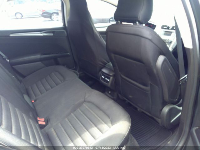 3FA6P0H73FR272824 Ford FUSION SE