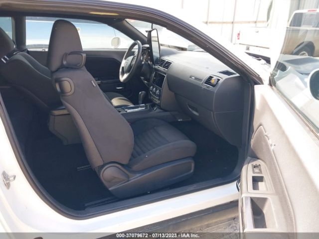 2C3CDYAG4EH213147 Dodge Challenger Sxt
