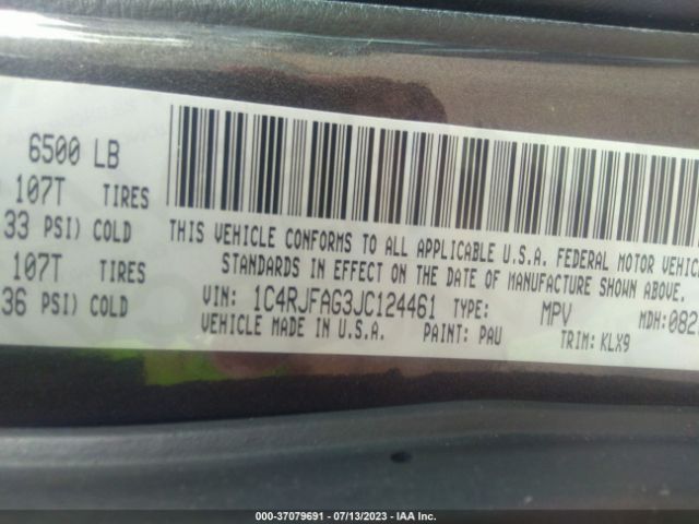 1C4RJFAG3JC124461 Jeep Grand Cherokee Altitude