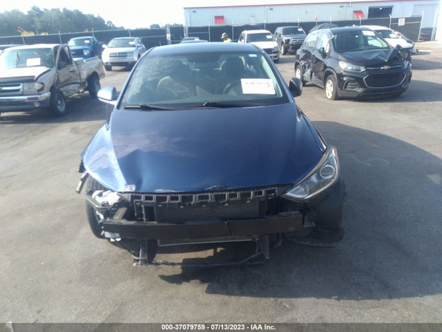 2017 HYUNDAI ELANTRA SE VIN: 5NPD84LF8HH138319