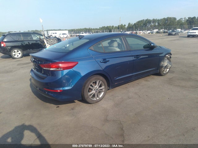 2017 HYUNDAI ELANTRA SE VIN: 5NPD84LF8HH138319