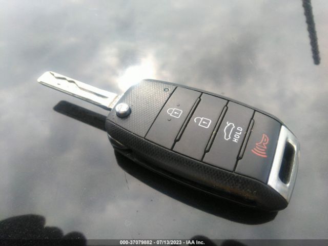 KNADM5A36E6401162 KIA RIO LX