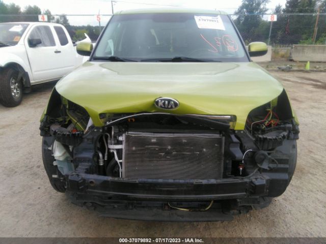 KNDJN2A28F7806007 KIA Soul Base