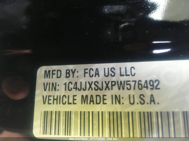1C4JJXSJXPW576492 Jeep Wrangler Rubicon 392