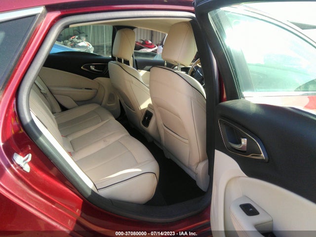 Chrysler 200 C 2015 1C3CCCCG5FN589237 Image 8