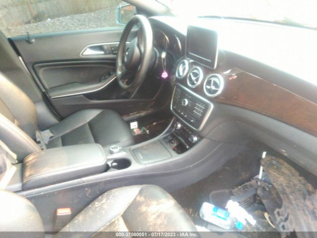 WDDSJ4GB2FN216261 Mercedes-Benz Cla-class Cla 250