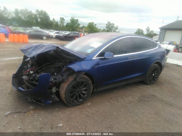 Tesla Model X Long Range 2020 5YJXCBE22LF233427 Image 2