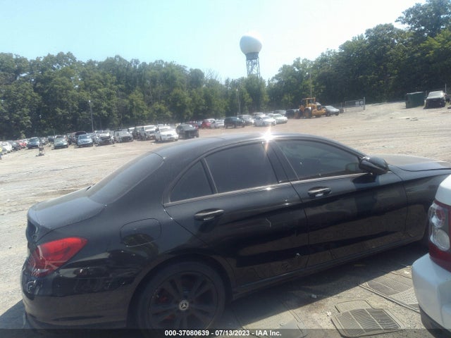 2017 MERCEDES-BENZ C-CLASS C 300 VIN: 55SWF4KB7HU180121
