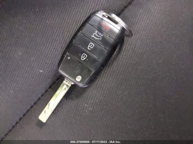 KNDJP3A53G7394350 KIA SOUL +