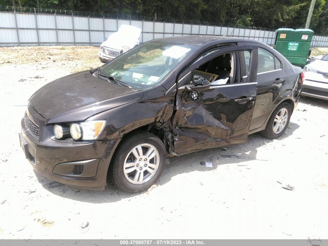 Chevrolet Sonic Lt Auto 2015 1G1JC5SG4F4123586 Image 2