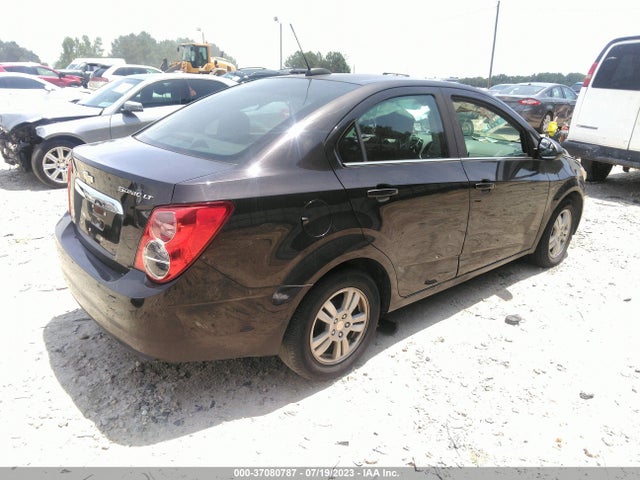 Chevrolet Sonic Lt Auto 2015 1G1JC5SG4F4123586 Image 4