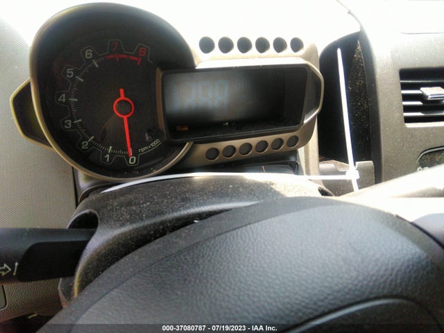 Chevrolet Sonic Lt Auto 2015 1G1JC5SG4F4123586 Image 7