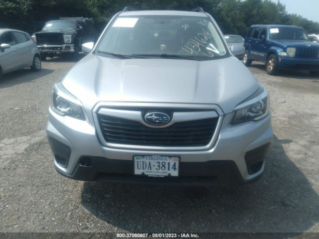 JF2SKAJC2LH434624 Subaru Forester Premium