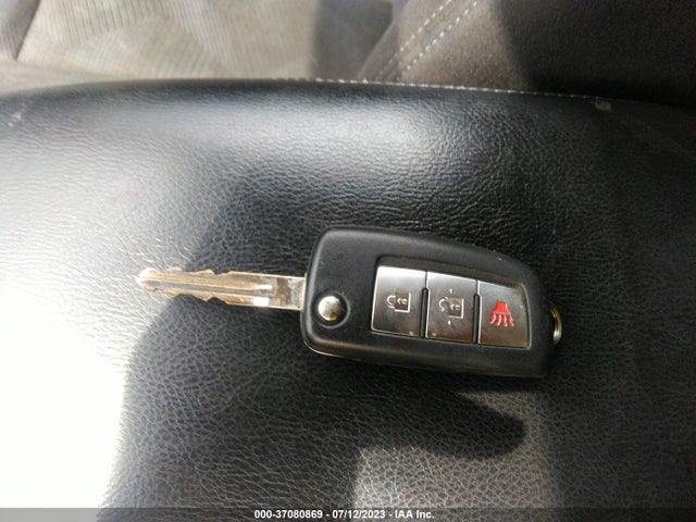2015 NISSAN ROGUE S VIN: KNMAT2MV6FP536965