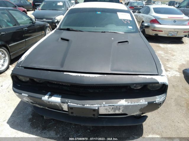 2C3CDYAG2EH282130 Dodge Challenger Sxt Plus