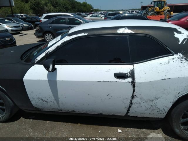 2C3CDYAG2EH282130 Dodge Challenger Sxt Plus