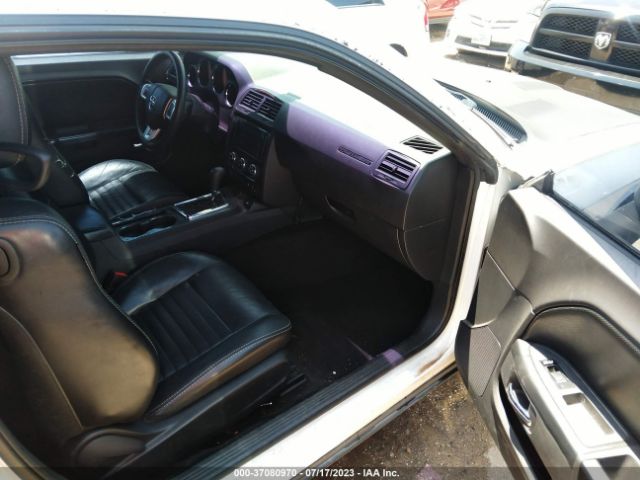 2C3CDYAG2EH282130 Dodge Challenger Sxt Plus