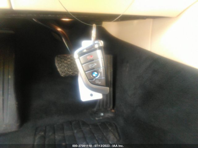 WBAJA5C59KWW04021 BMW 5 Series 530i